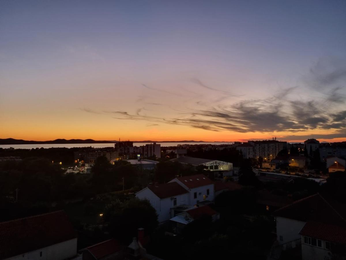 Apartment "50 Shades" With Balcony And Free Parking In The Garage Zadar Eksteriør billede